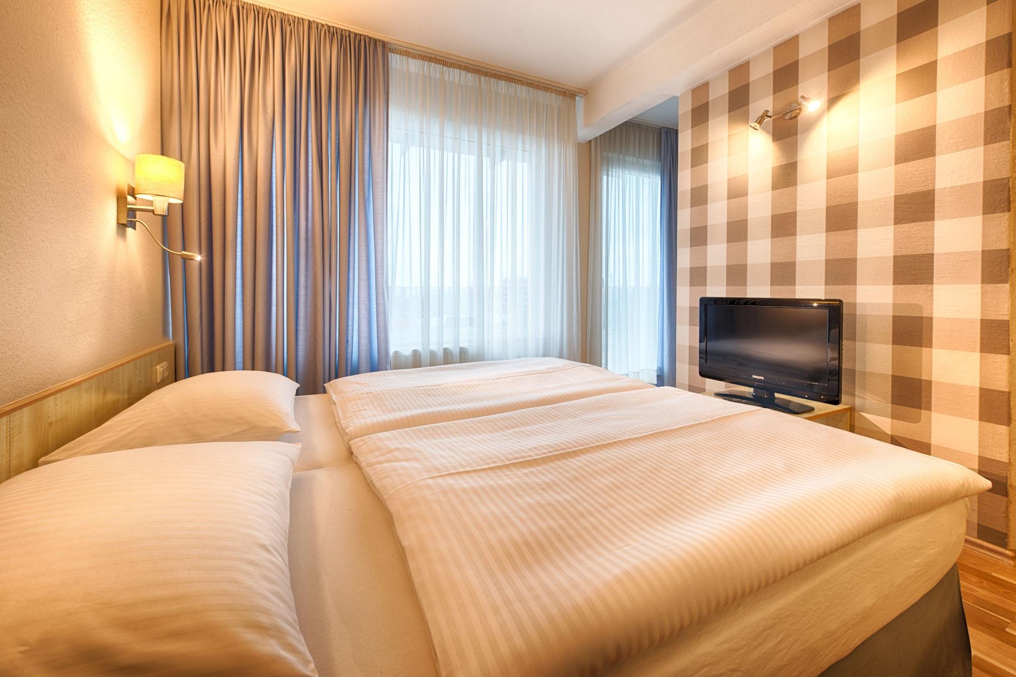 Enjoy Hotel Berlin City Messe Luaran gambar