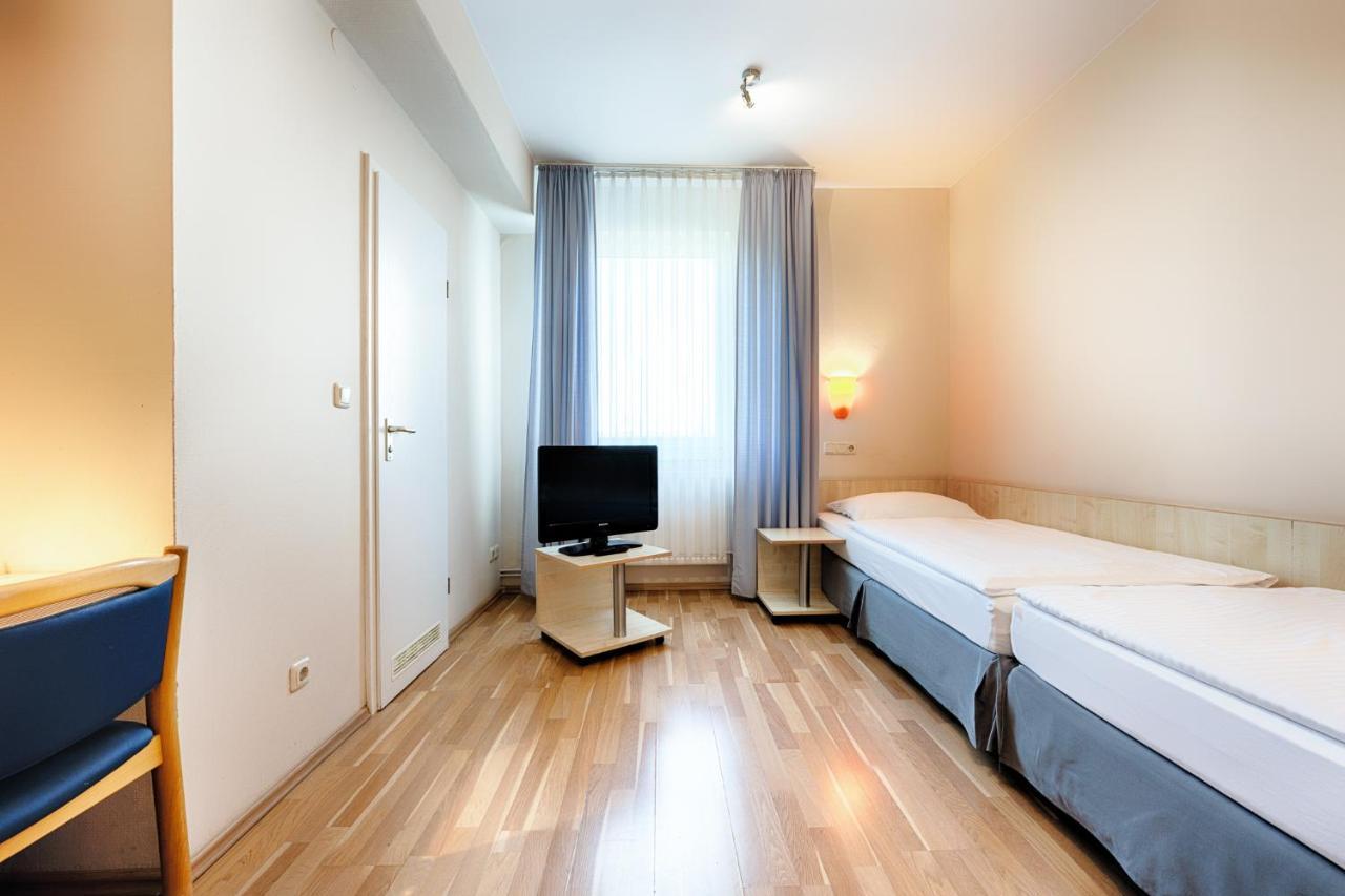 Enjoy Hotel Berlin City Messe Luaran gambar