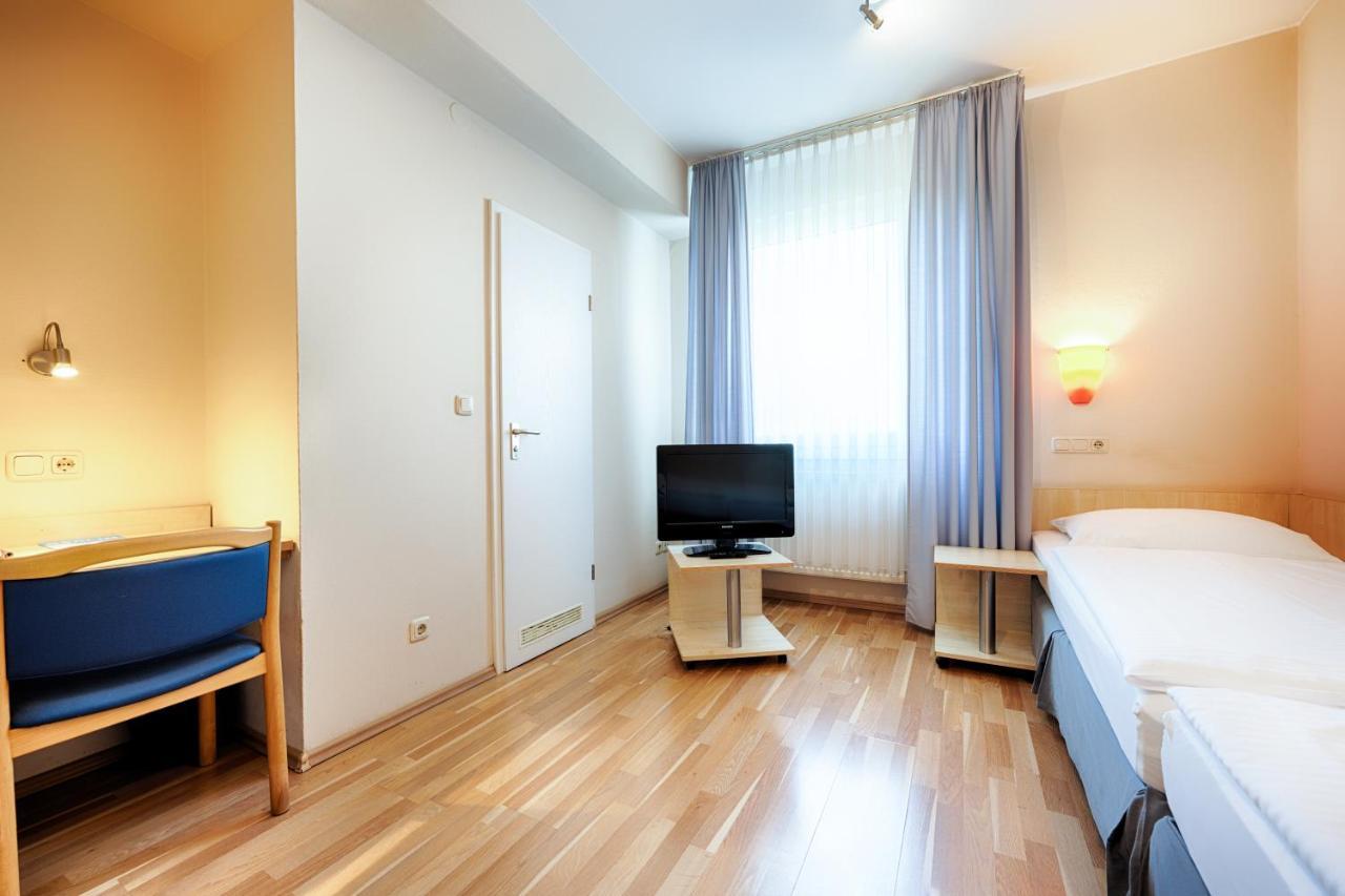 Enjoy Hotel Berlin City Messe Luaran gambar